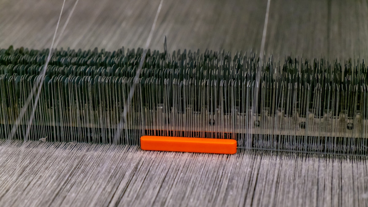 a close up of a cable