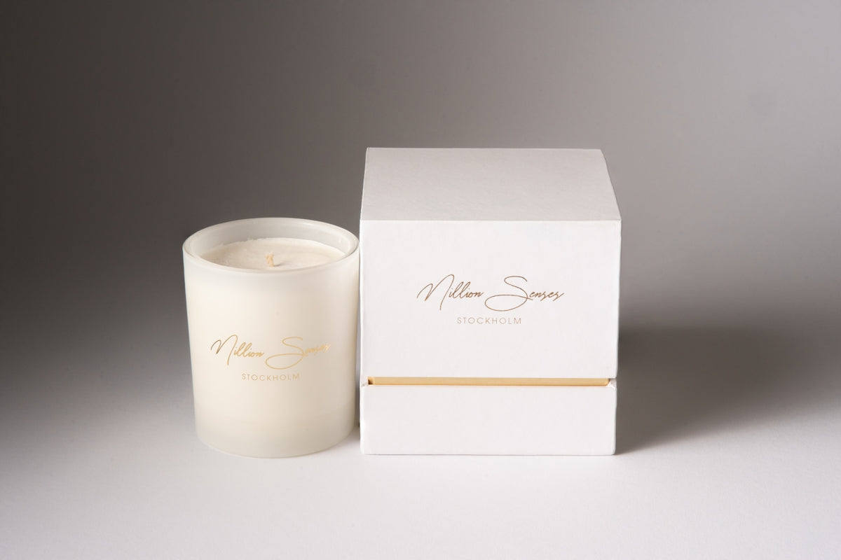 Candle and its white box packaging